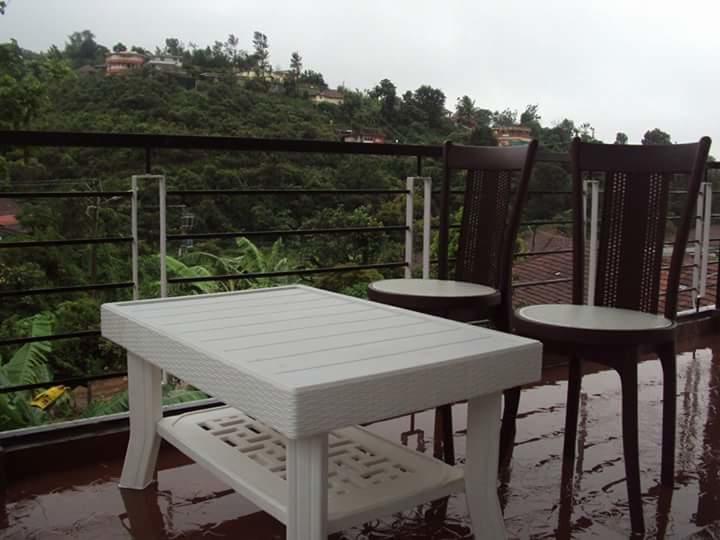 마디케리 Silent De Coorg 아파트 외부 사진